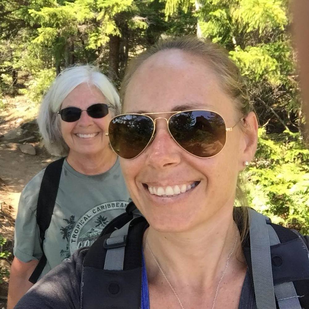 Meet your Posher, Laura